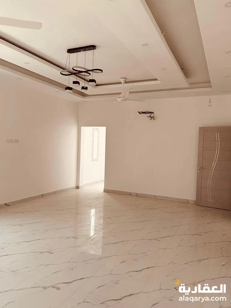 فيلا للبيع في العامرات المرتفعات الاولى