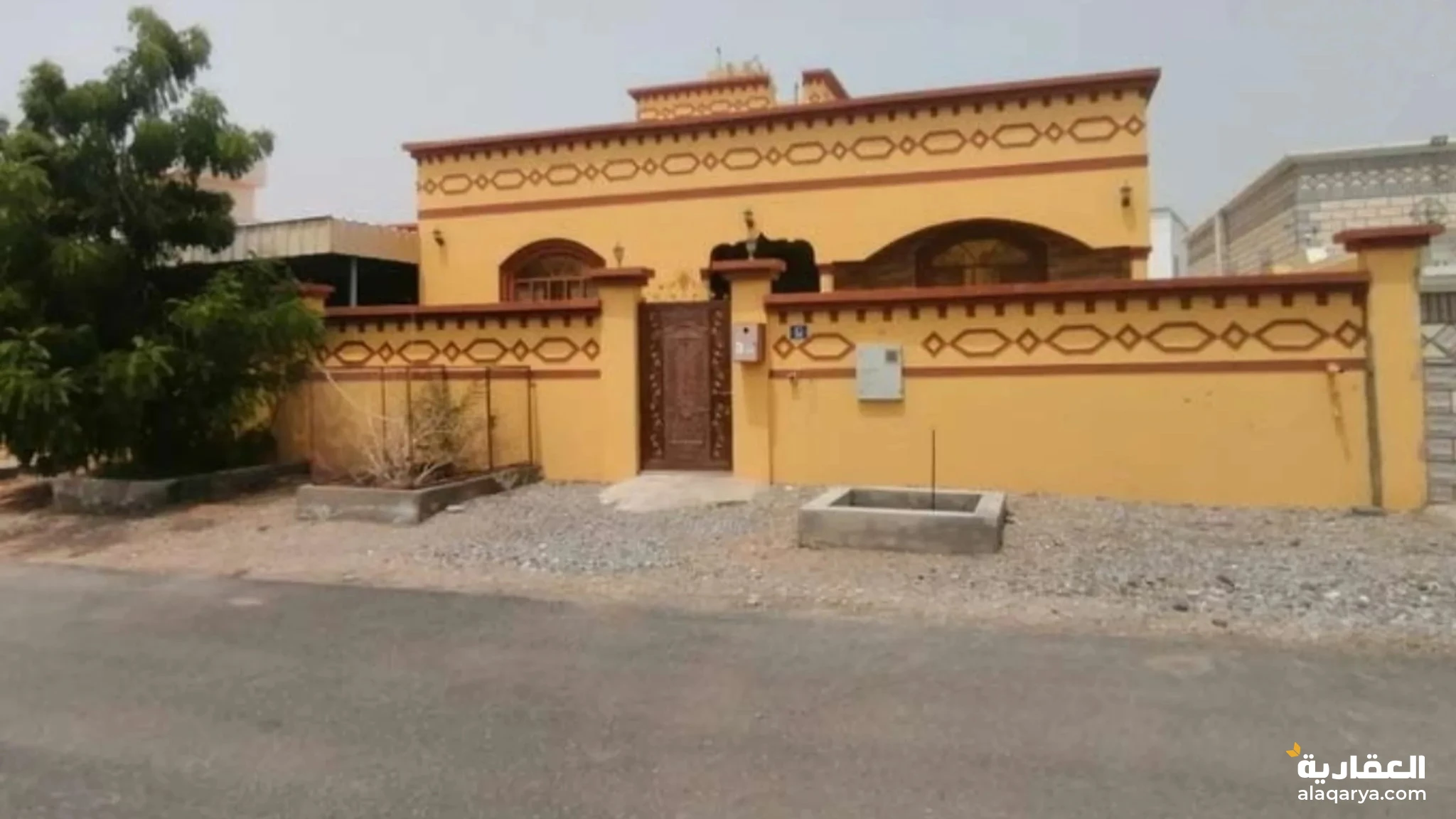 #منزل للبيع مع الأثاث في حي الظاهر