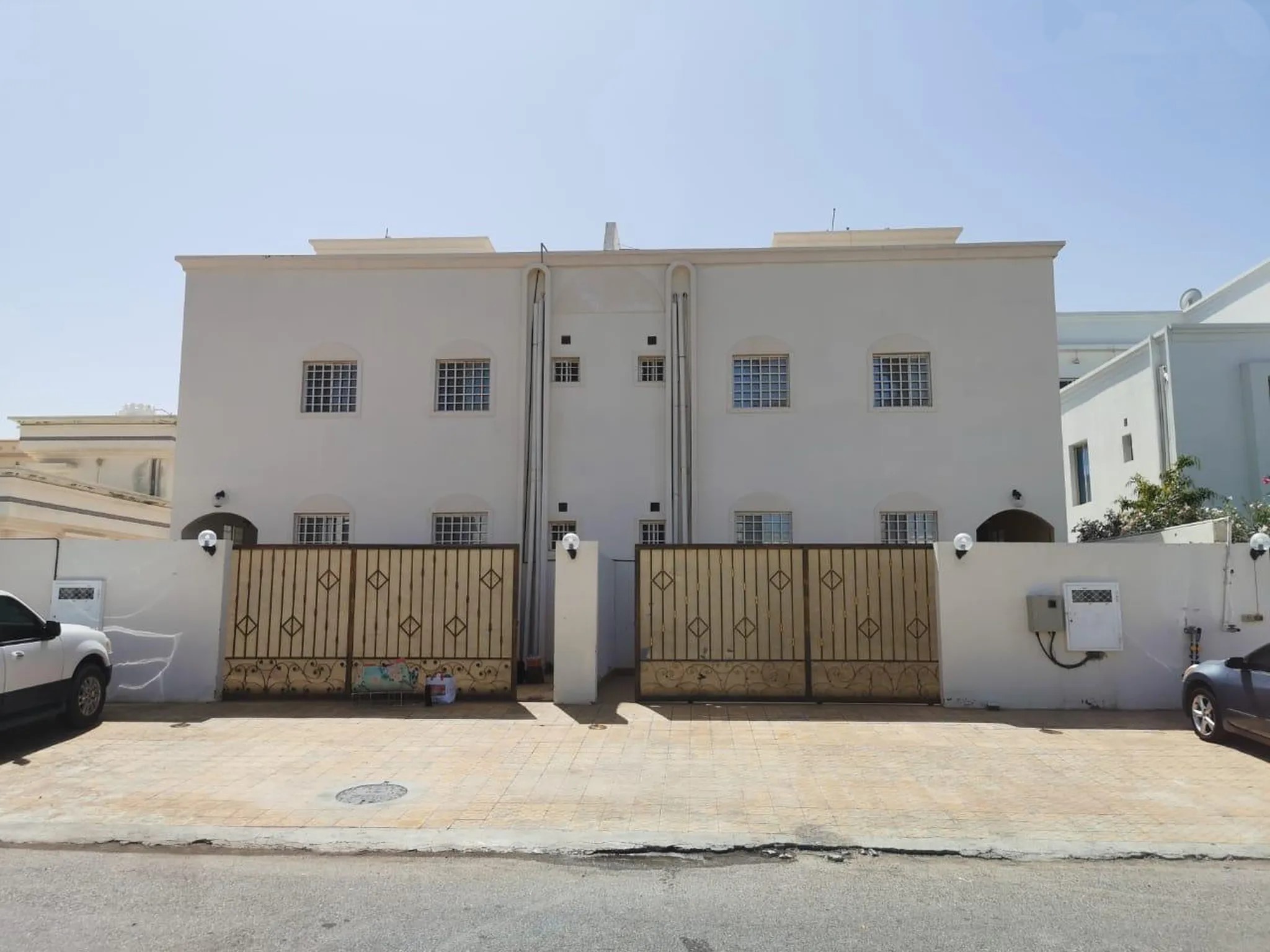 #للبيع توين فيلا بعائد شهري مربح