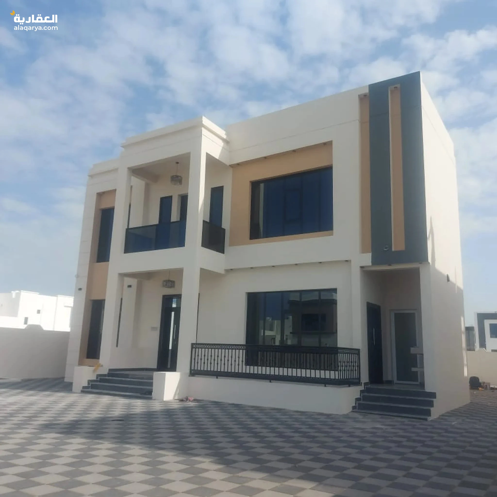 #للبيع فيلا ف مزرع الحرث ف بركاء