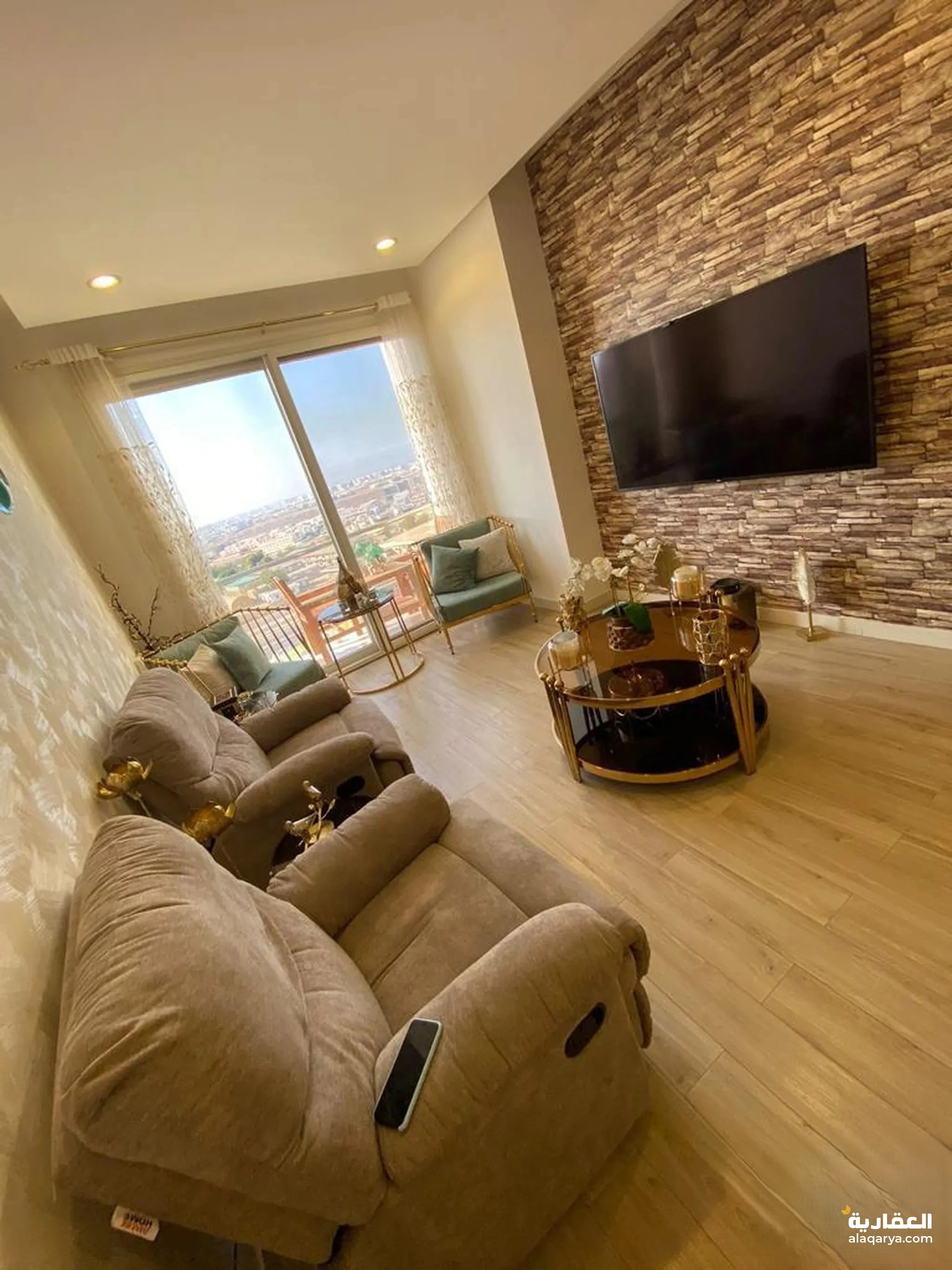 #شقة مميزة للبيع في بوشر مع كافة الخدمات