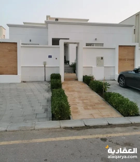 #فلة للبيع في المنطقة الثامنة