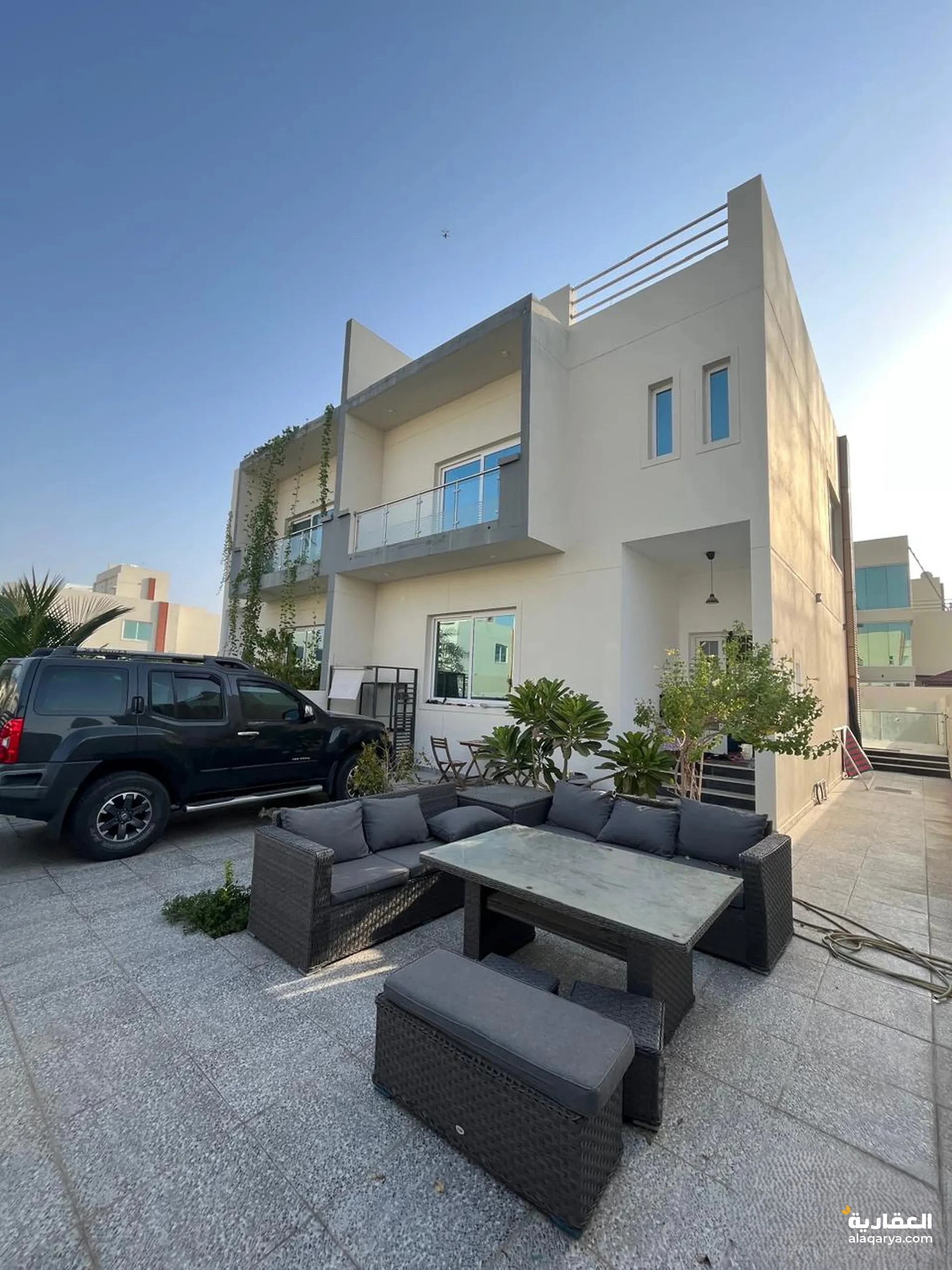 #فيلا بتصميم حديث بمجمع سكني للبيع في الفليج