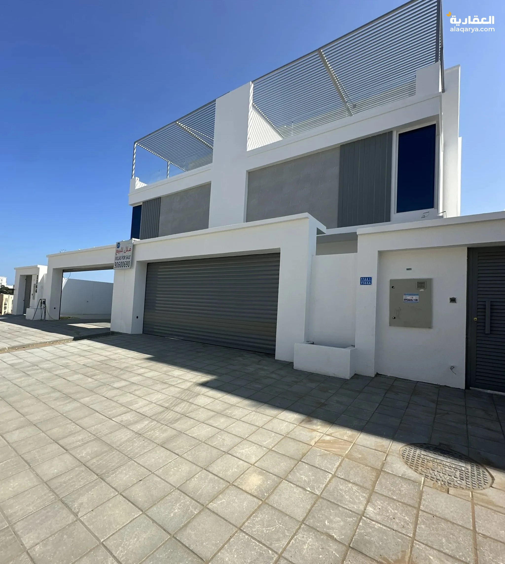 #معروض للبيع فلل راقيه مودرن بحوض سباحه الحيل مقابل محطة المها