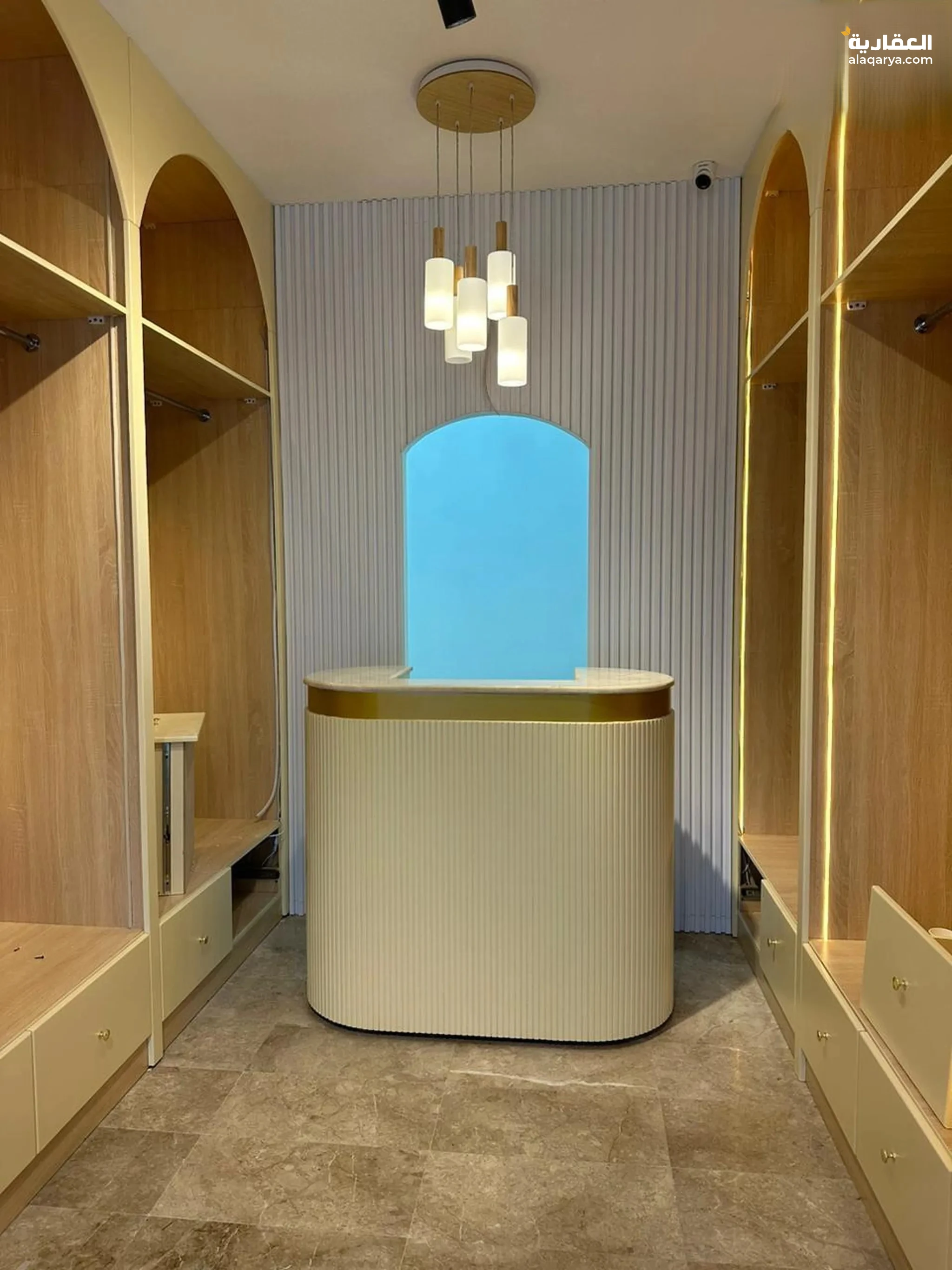 #بوتيك عبايات وجلابيات للبيع الغبرة شارع 18 نوفمبر