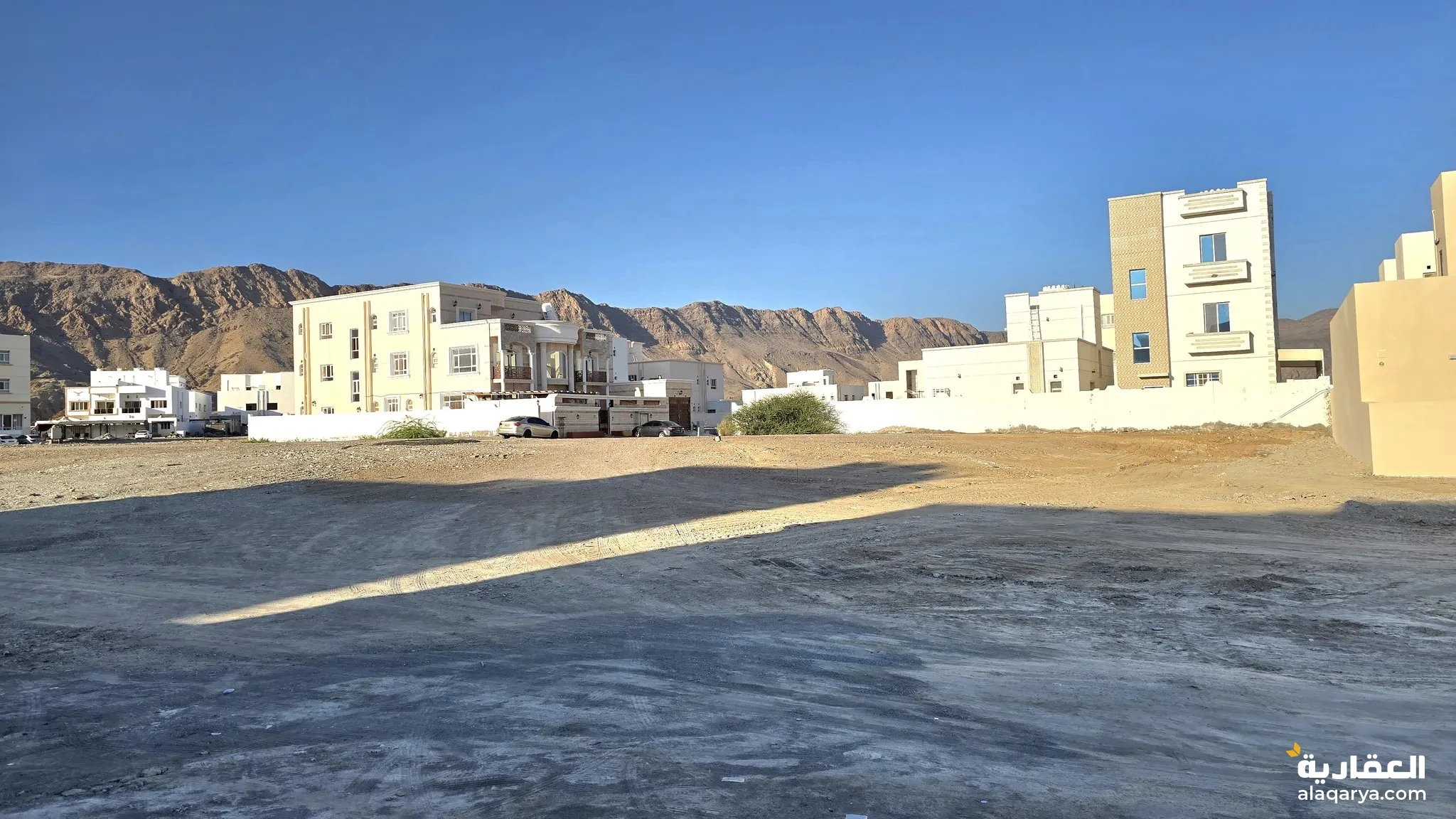 #للبيع ارض سكنية كورنر في العامرات / مرتفعات الثامنة ، متوفره جميع الخدمات