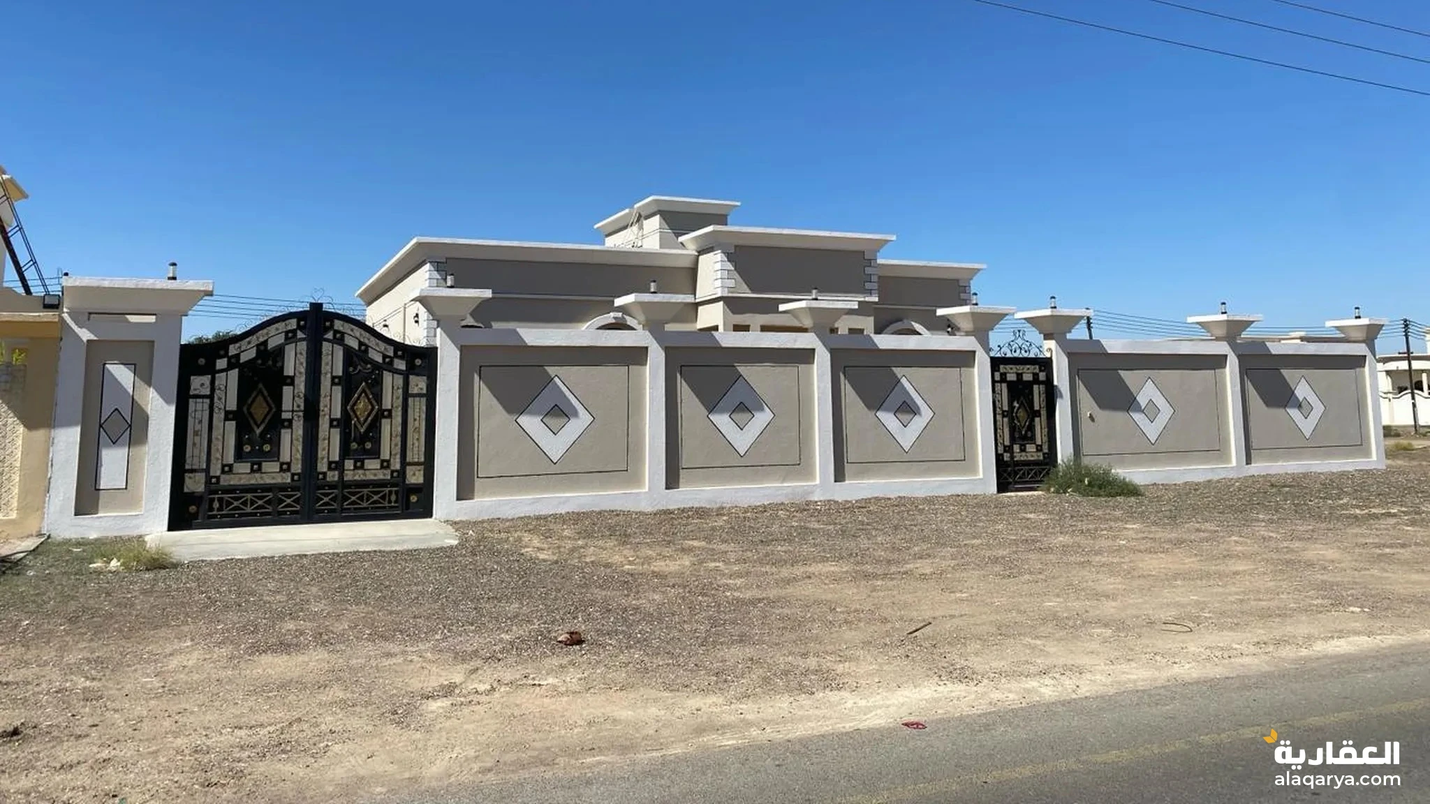 #فيلا جديدة في ارض جو خلف اللولو بمواصفات عالية ومرافق متنوعة وسعر ممتاز