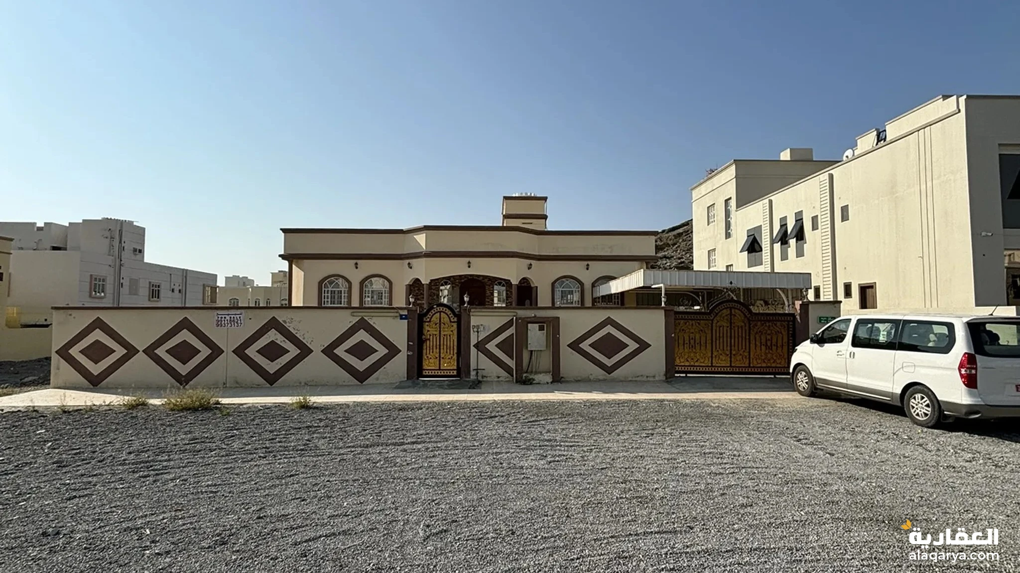 #فلا للبيع في العامرات