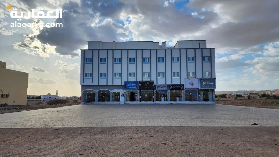 #بناية سكنية تجاريه للبيع عقد استثمار 15 سنه ب 1700 ريال شهريا