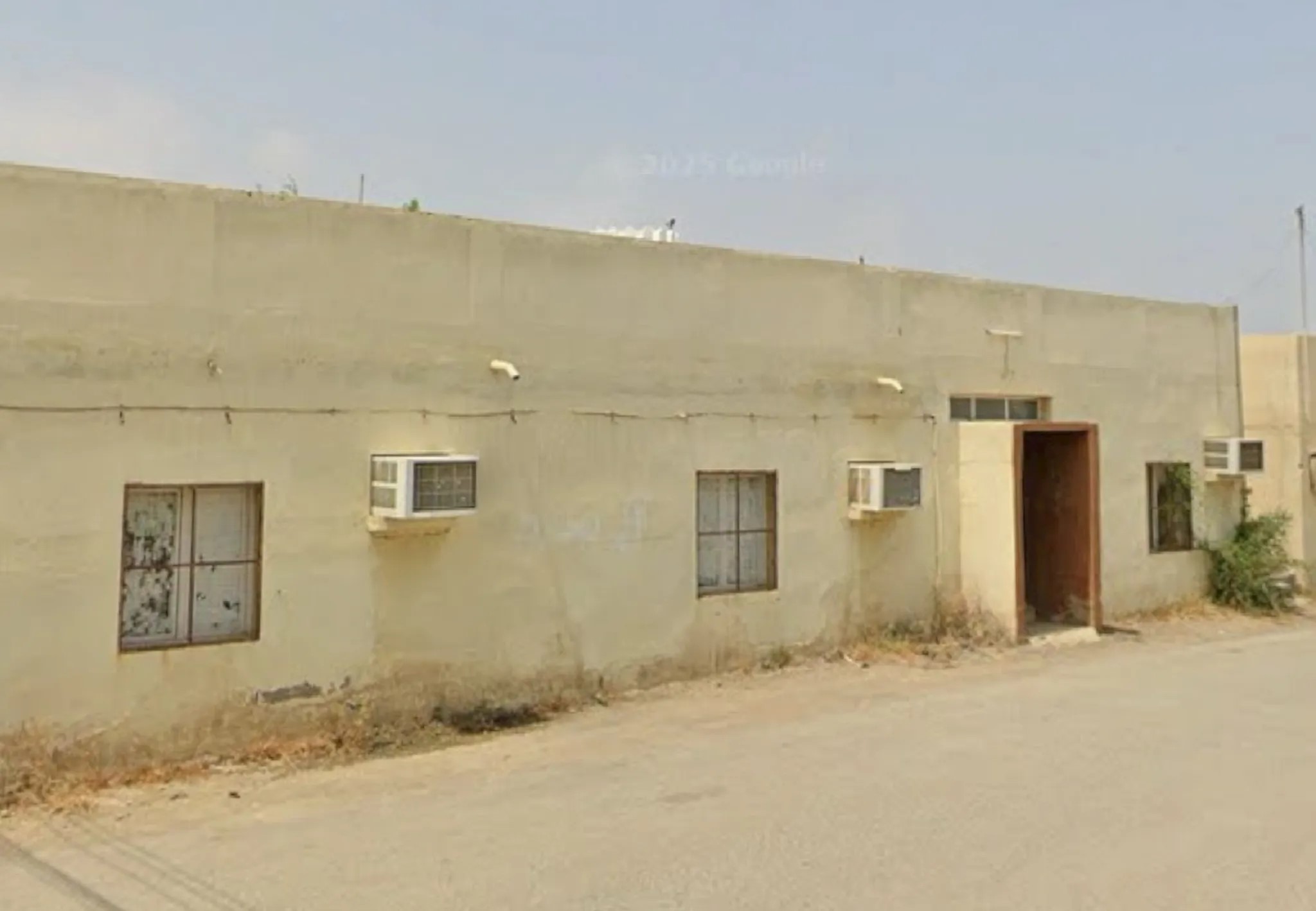 #للبيع بيت في ولاية السويق / البداية خلف السوق مقابل مجمع كهرباء