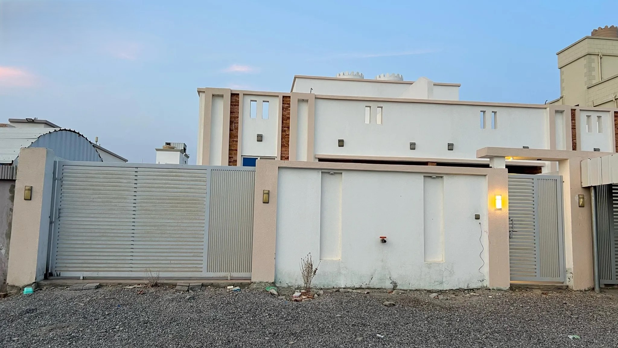 #فله للبيع بشكل عاجل