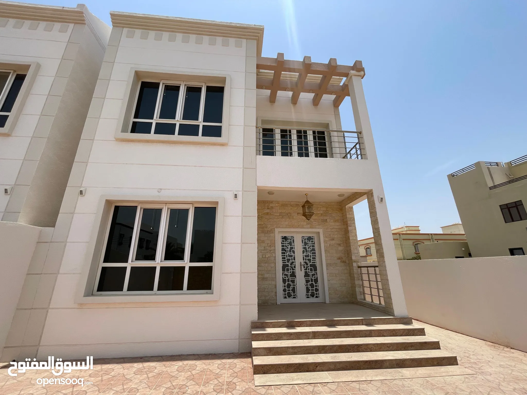 #فيلا بتشطيبات ممتازة للبيع حديثة الإنشاء