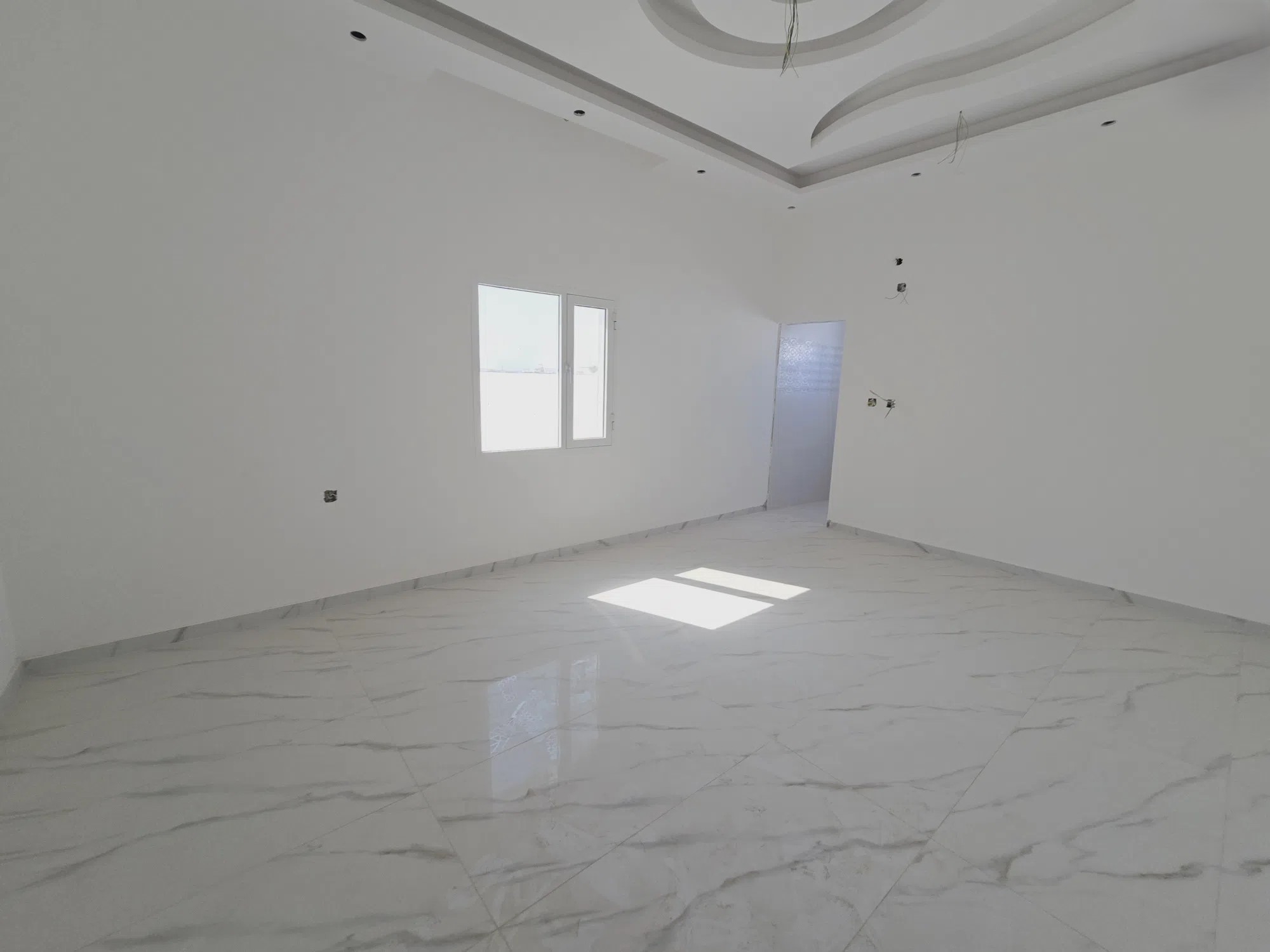 #شقه للبيع المعبيله طابق ارضي/Apartment for sale in Al Maabilah, ground floor