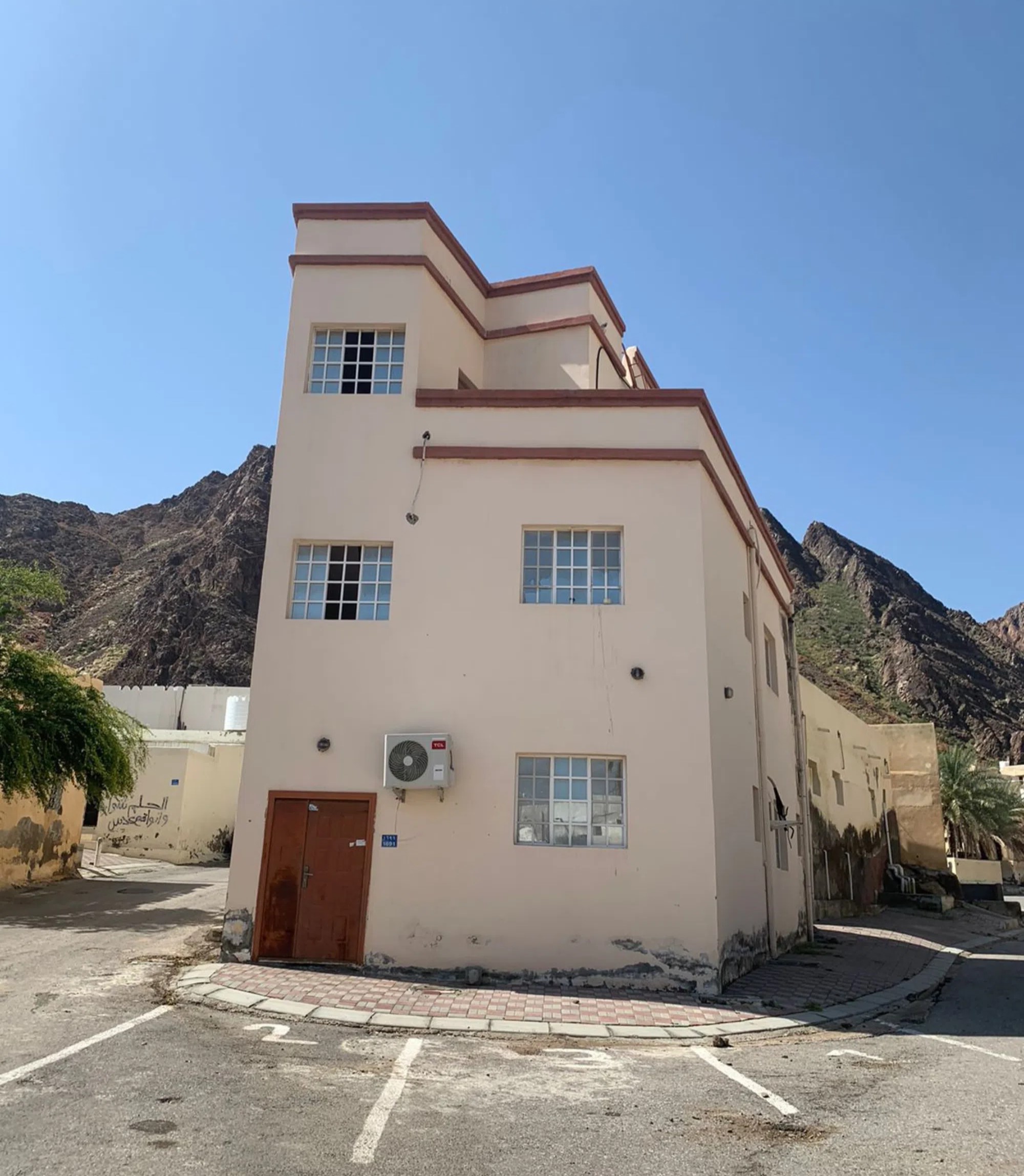 #مبنى للبيع