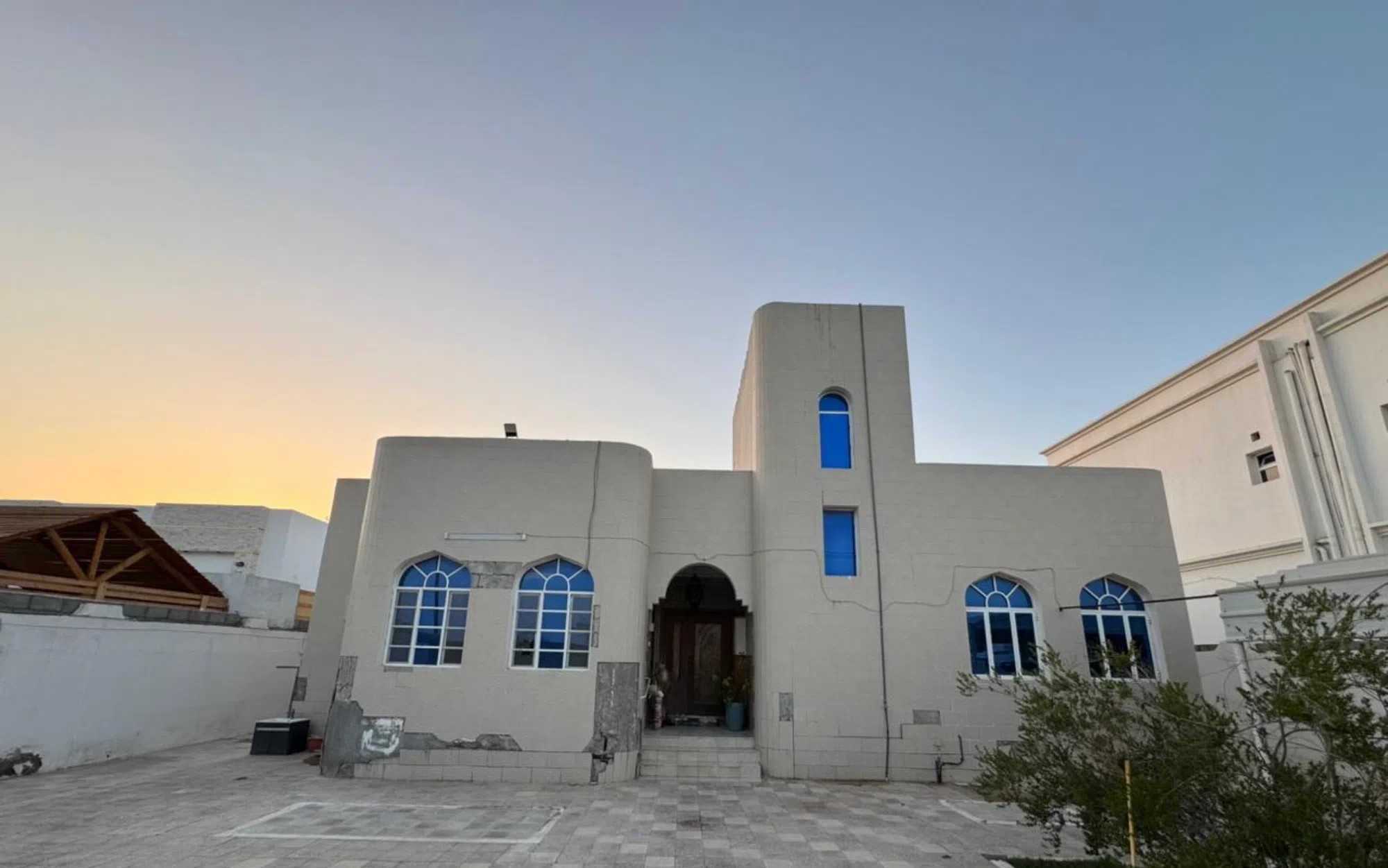 #فيلا سكني تجاري بالمعبيلة الجنوبية على الشارع